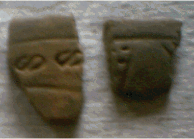 Cer&aacute;mica Formativa Kotosh San Blas hallada en el sitio arqueol&oacute;gico de Machaycancha, Distrito de Sim&oacute;n Bol&iacute;var, Provincia de Pasco, Regi&oacute;n Pasco (Vera 2004)