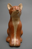 Alfareria Moche - Museo UNT>
</A>Representaci&oacute;n zoomorfa
C&aacute;ntaro escult&oacute;rico con representaci&oacute;n 
	zoomorfa. <P>Cronol&oacute;gicamente pertenece al Per&iacute;odo cultural Moche (100 - 800 d.C). <P>Dentro de m&uacute;ltiples variantes de representaciones netamente zoomorfas, forma 
parte en la estructura ideol&oacute;gica, incorporando caracter&iacute;sticas mitol&oacute;gicas 
propias de su &eacute;poca.
<P>
<HR>
<hr>
<img class=